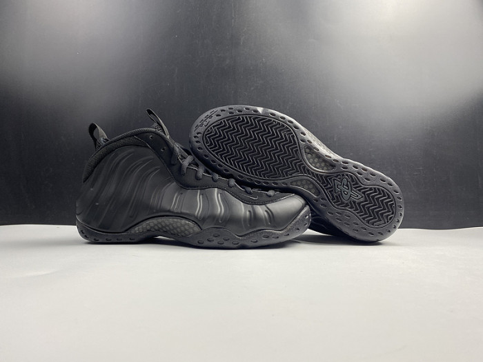 nike air foamposite one 
