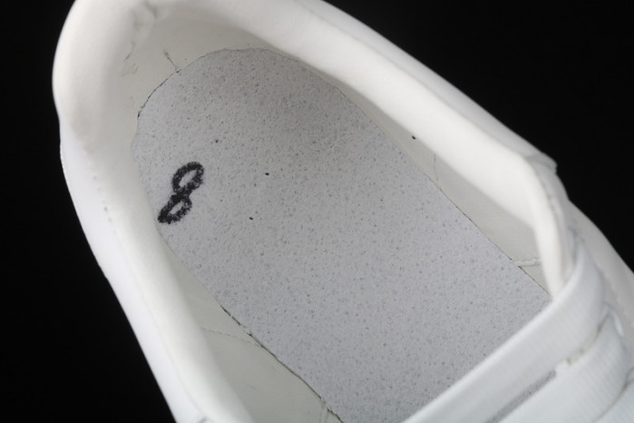 Mcqv*en oversized sneaker