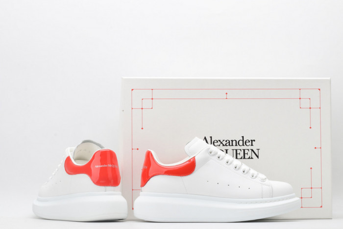 Mcqv*en oversized sneaker