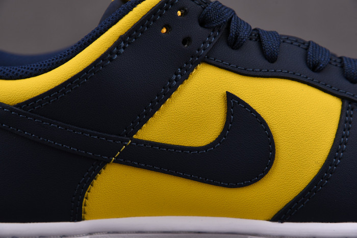nike dunk low michigan dd1391-700