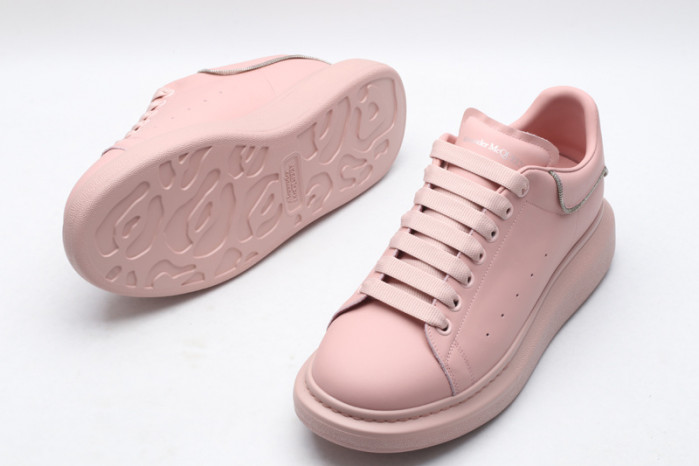 Mcqv*en oversized sneaker