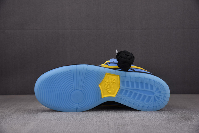 the powerpuff girls x nike sb dunk low “bubbles”