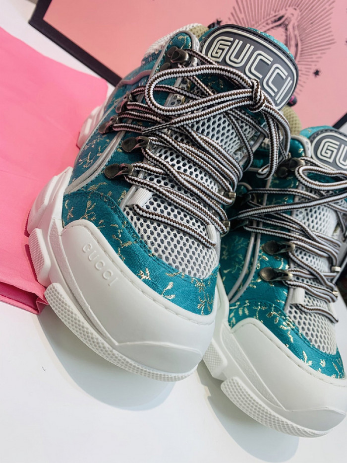 G*u*i1 journey flashtrek jewel crystal low boot