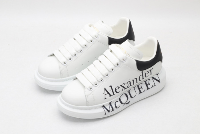Mcqv*en oversized sneaker