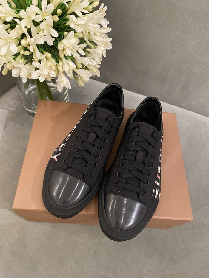 Bur*berry Vintage Check Cotton Sneakers