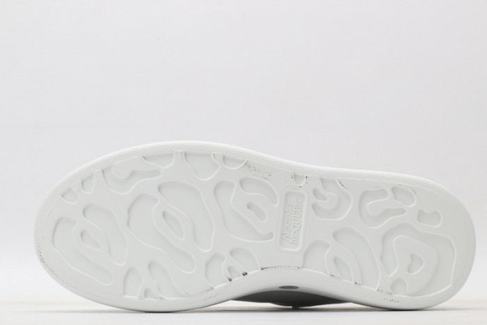 Mcqv*en oversized sneaker