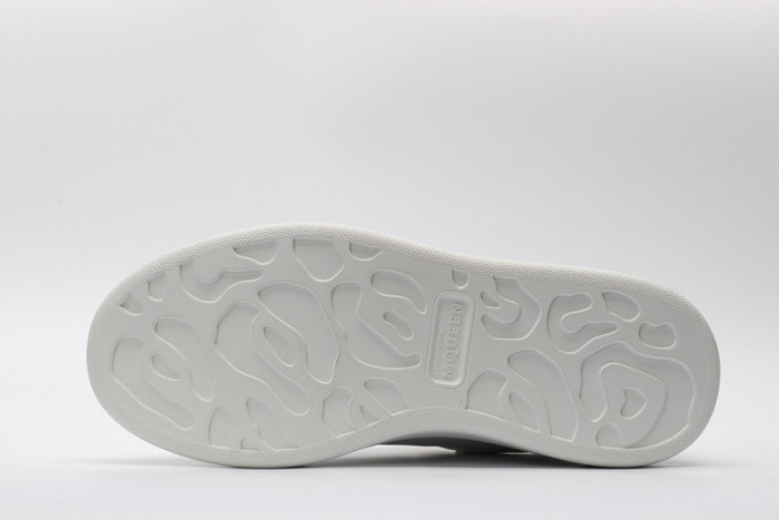 Mcqv*en oversized sneaker