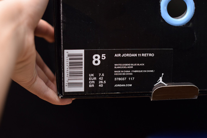 Air Jordan 11 Retro 