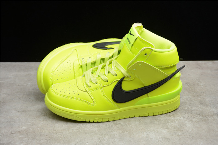 ambush x nike dunk high flash lime cu7544-300