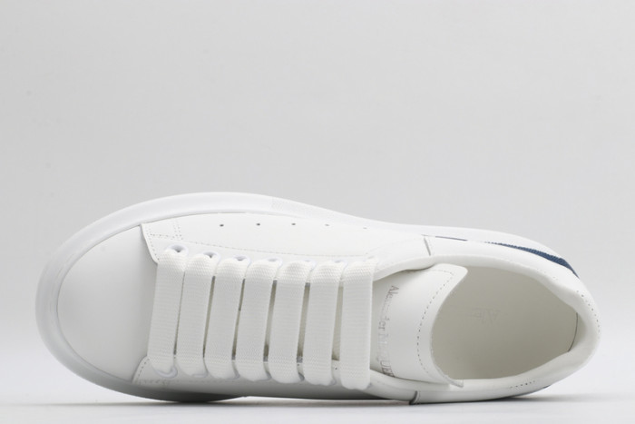 Mcqv*en oversized sneaker