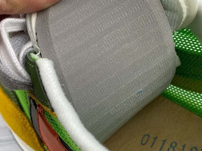 nike ld waffle sacai green multi - bv0073-300