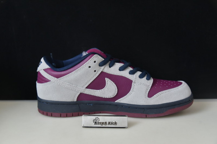 nike dunk low sb 