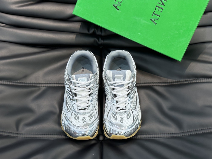 Bo*te*ga ve*ne*ta orbit sneakers